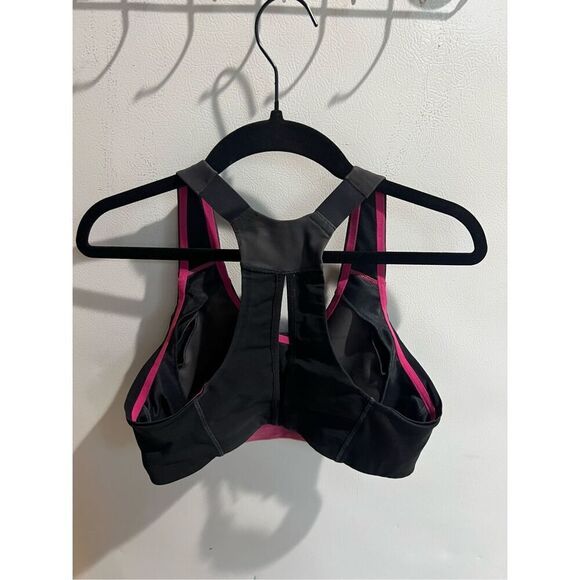 Under Armour Black Bra Woman’s Size 34C Heat Gear - Picture 9 of 16
